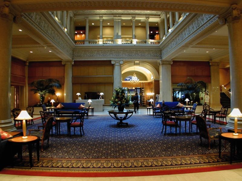 Sandman Hotel Victoria Exterior photo